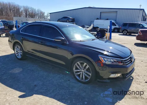 2018 Volkswagen Passat Se из США, поврежденный, VIN 1VWBA7A32JC012445